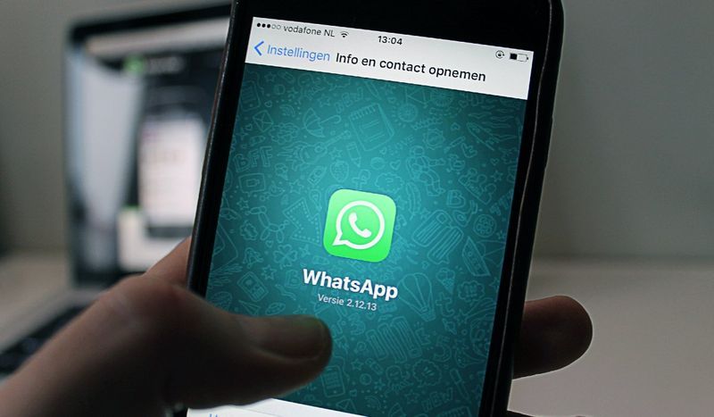 WhatsApp For Sales: How To Use the App To Sell Products